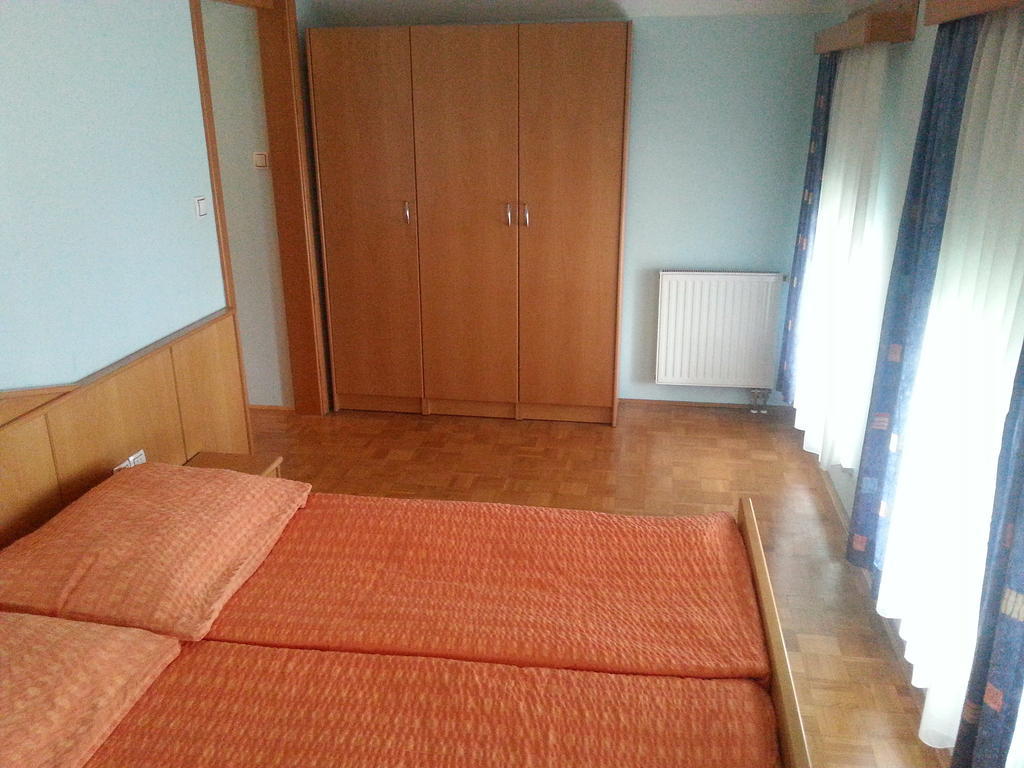 Penzion Zeleni Kakadu Marburgo Esterno foto